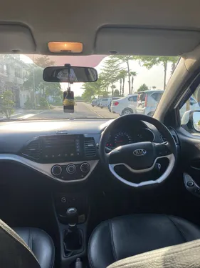 KIA Picanto 1.0 MT 2021