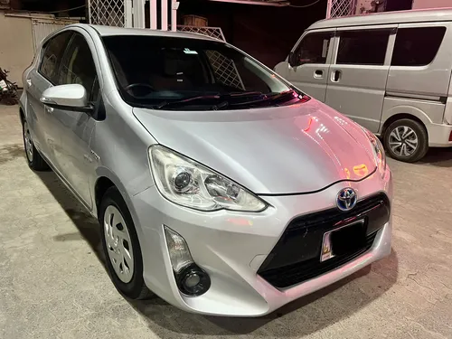 Toyota Aqua L 2015