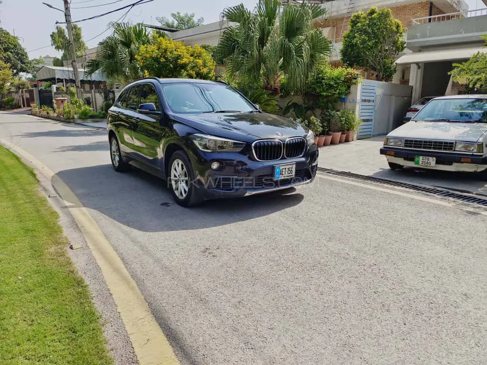 BMW X1 2017 for Sale in Islamabad Image-1