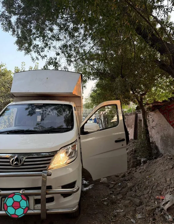 Changan M9 2022 for Sale in Lahore Image-1