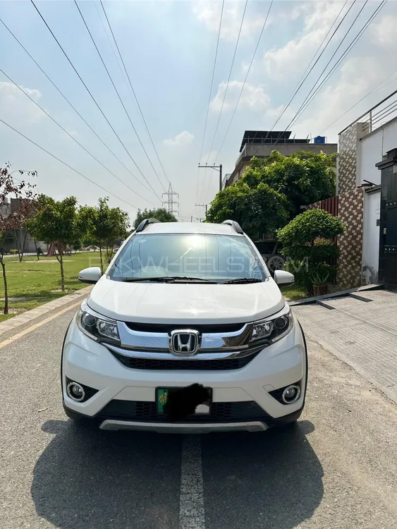 Honda BR-V 2018 for Sale in Faisalabad Image-1