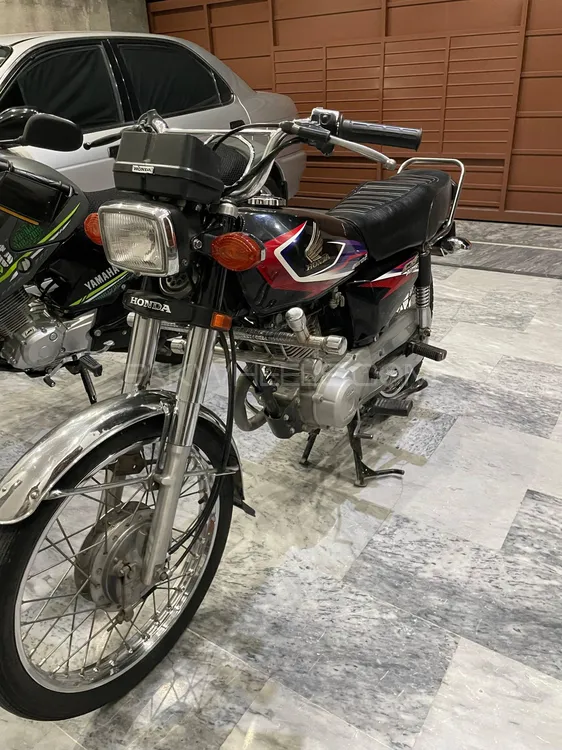 Honda CG 125 2017 for Sale Honda CG 125 2017 for Sale Image-1