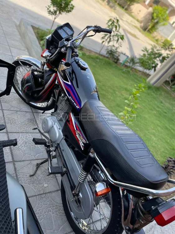 Honda CG 125 2017 for Sale Honda CG 125 2017 for Sale Image-9