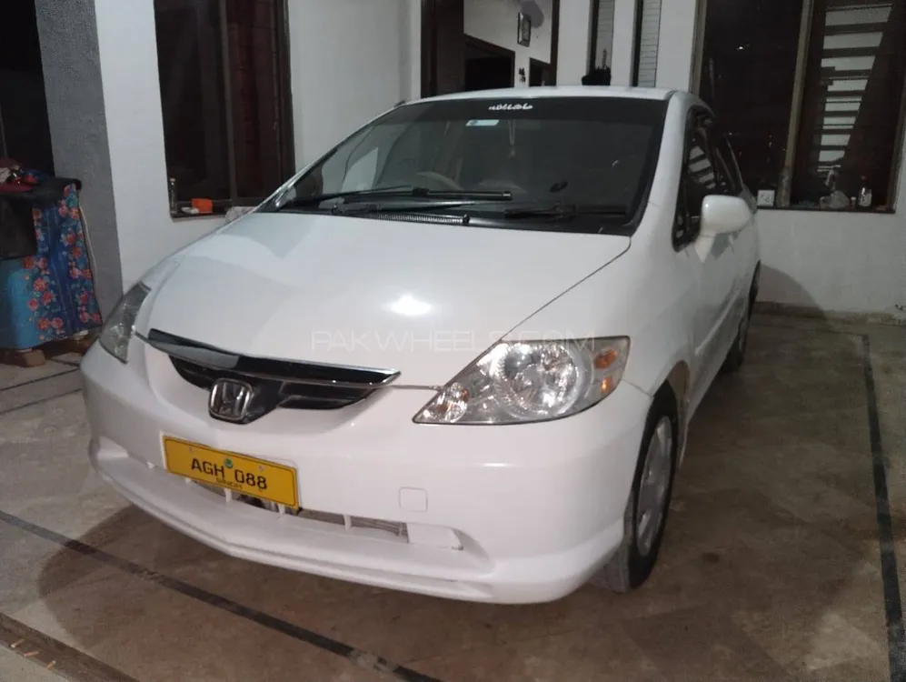 Honda City 2004 for Sale in Faisalabad Image-1
