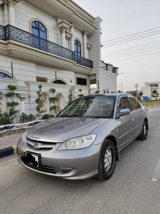 Honda Civic 2004 for Sale in Sheikhupura Image-1
