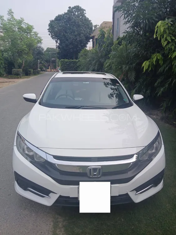 Honda Civic 2017 for Sale in Lahore Image-1