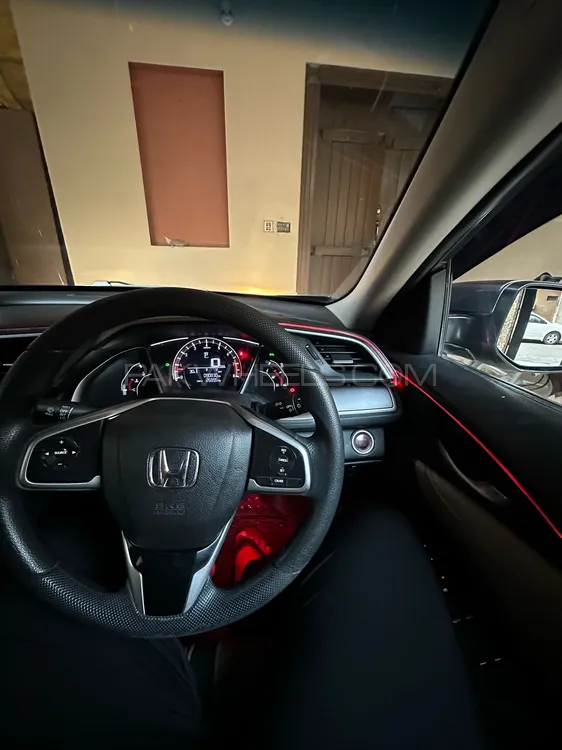 Honda Civic 2018 for Sale in Lahore Image-1