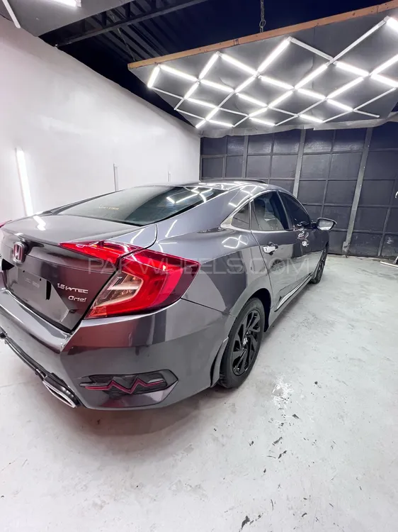 Honda Civic 2018 for Sale in Islamabad Image-1