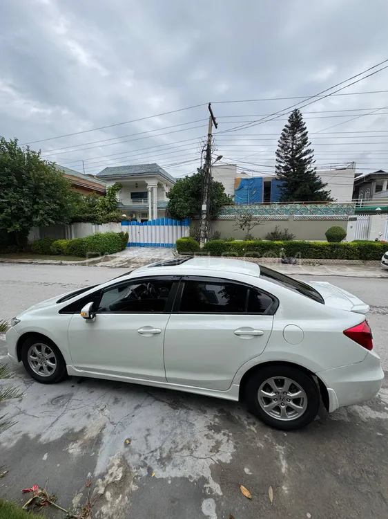 Honda Civic 2013 for Sale in Peshawar Image-1
