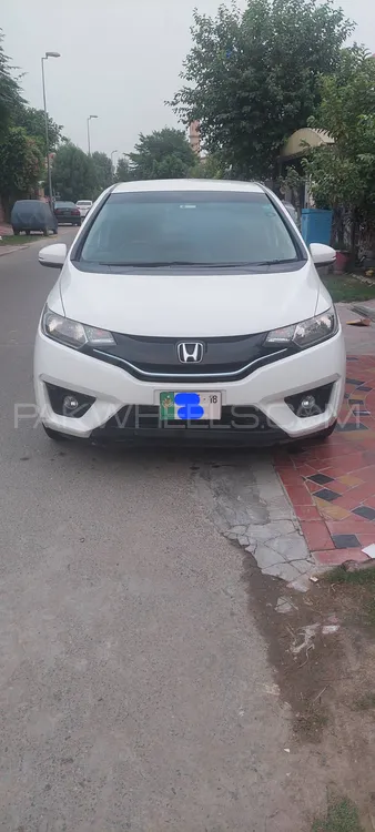 Honda Fit 2018 for Sale in Lahore Image-1