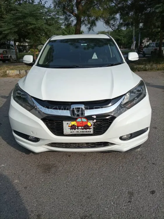 Honda Vezel 2016 for Sale in Islamabad Image-1