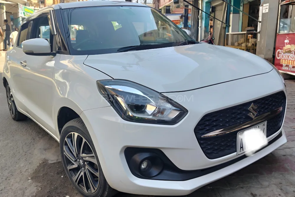 Suzuki Swift 2023 for Sale in Lahore Image-1