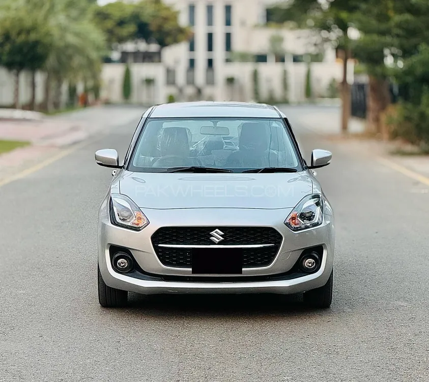 Suzuki Swift 2024 for Sale in Faisalabad Image-1