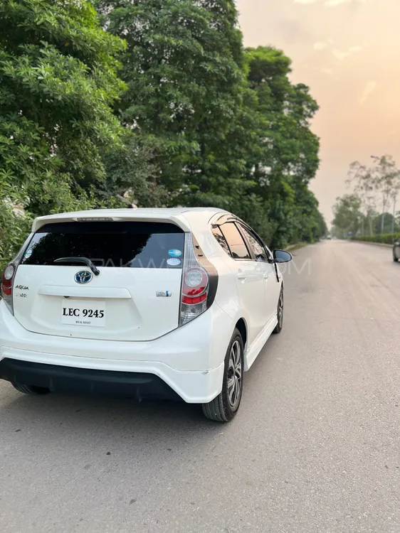 Toyota Aqua 2014 for Sale in Peshawar Toyota Aqua 2014 for Sale in Peshawar Image-4