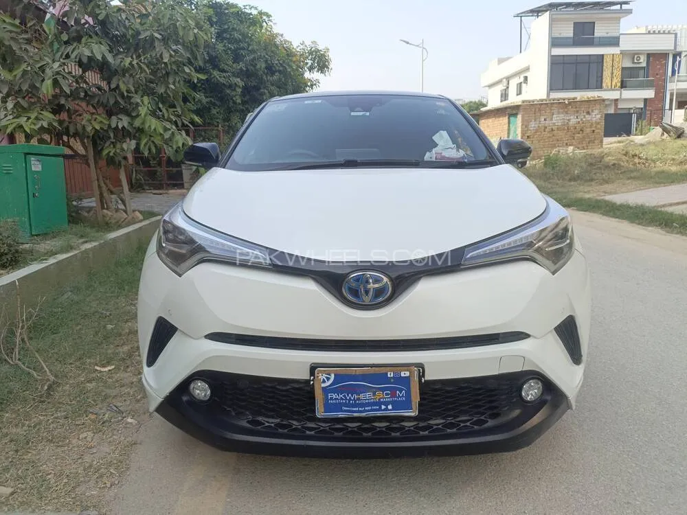 ٹویوٹا سی-ایچ آر 2017 for Sale in اسلام آباد Image-1