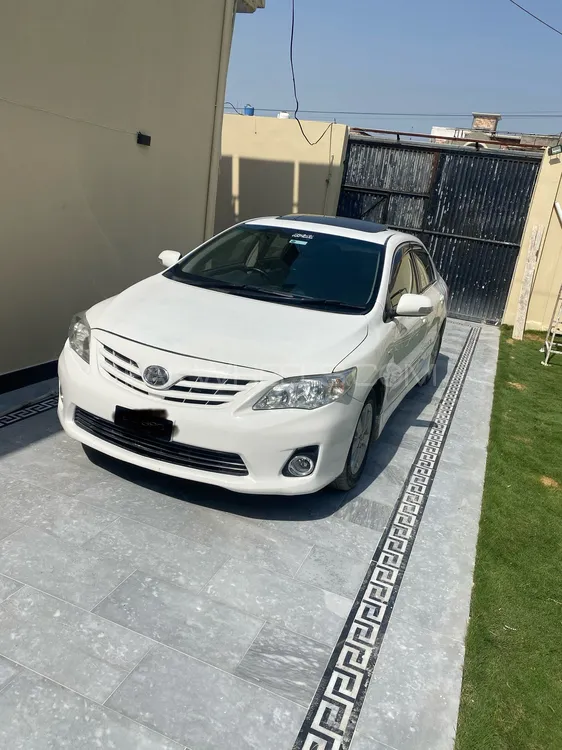Toyota Corolla 2014 for Sale in Mardan Image-1
