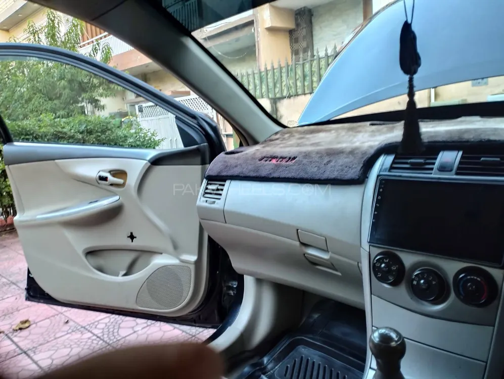 Toyota Corolla 2010 for Sale in Islamabad Image-1