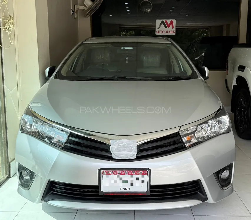 Toyota Corolla 2017 for Sale in Karachi Image-1