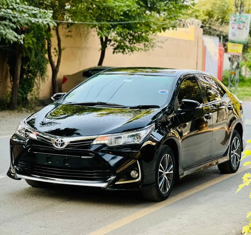Toyota Corolla 2018 for Sale in Rawalpindi Image-1