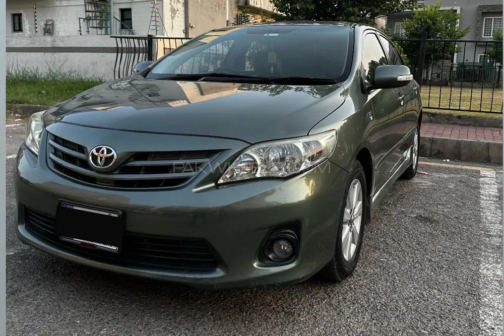 Toyota Corolla 2012 for Sale in Islamabad Image-1