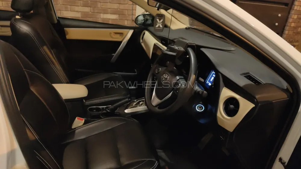 Toyota Corolla 2024 for Sale in Islamabad Image-1