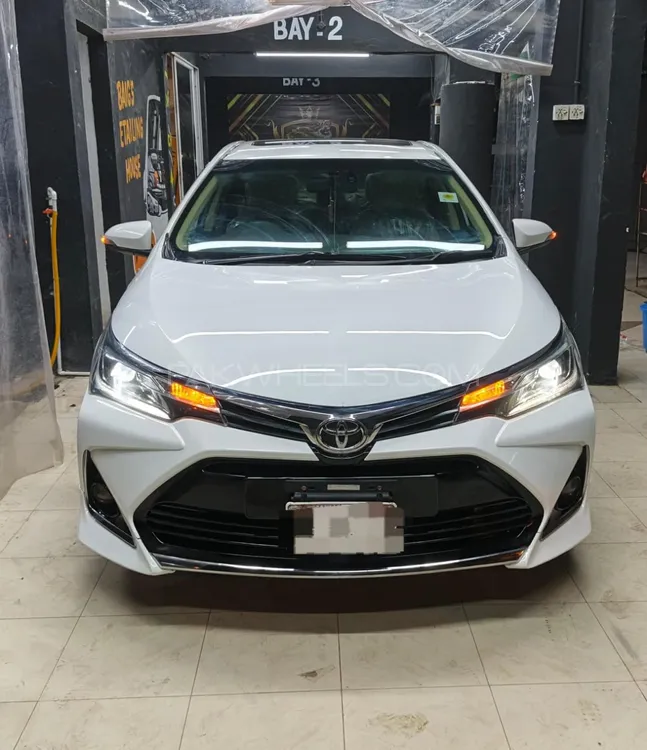 Toyota Corolla 2018 for Sale in Karachi Image-1