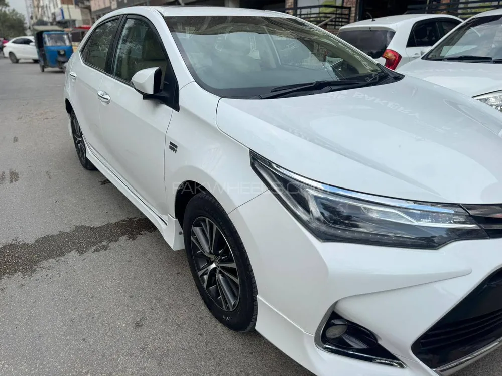 Toyota Corolla 2018 for Sale in Karachi Image-1