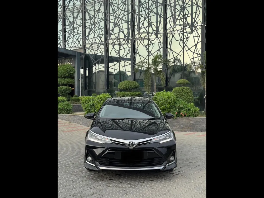 Toyota Corolla 2022 for Sale in Lahore Image-1