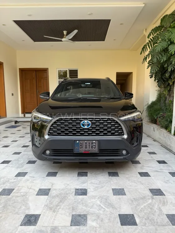 Toyota Corolla Cross 2024 for Sale in Islamabad Image-1
