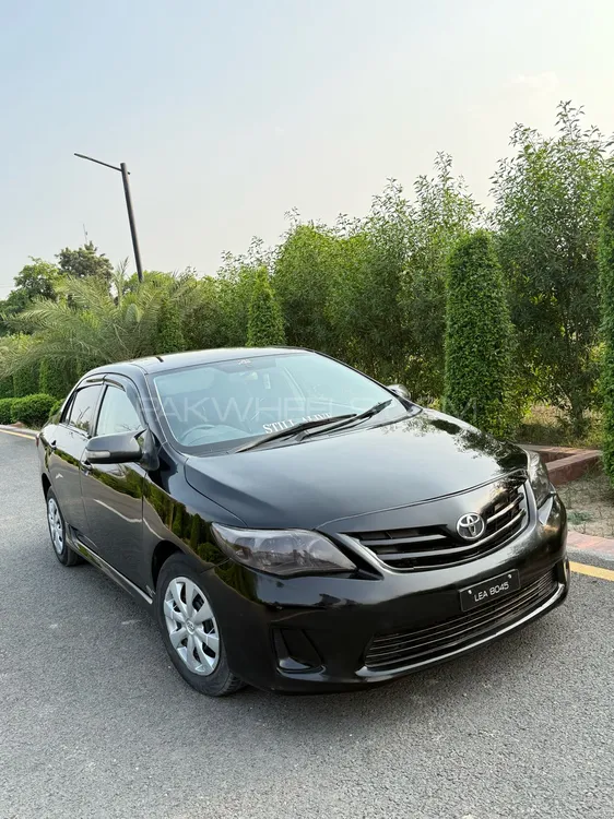 Toyota Corolla 2010 for Sale in Lahore Image-1