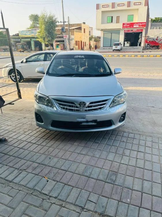 Toyota Corolla 2013 for Sale in Rahim Yar Khan Image-1