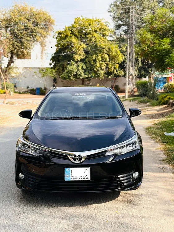Toyota Corolla 2019 for Sale in Lahore Image-1