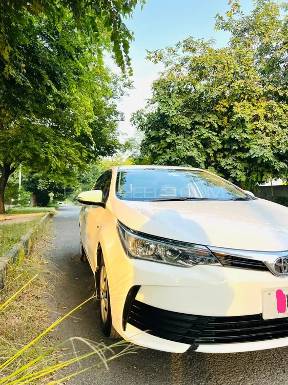 Toyota Corolla 2020 for Sale in Islamabad Image-1