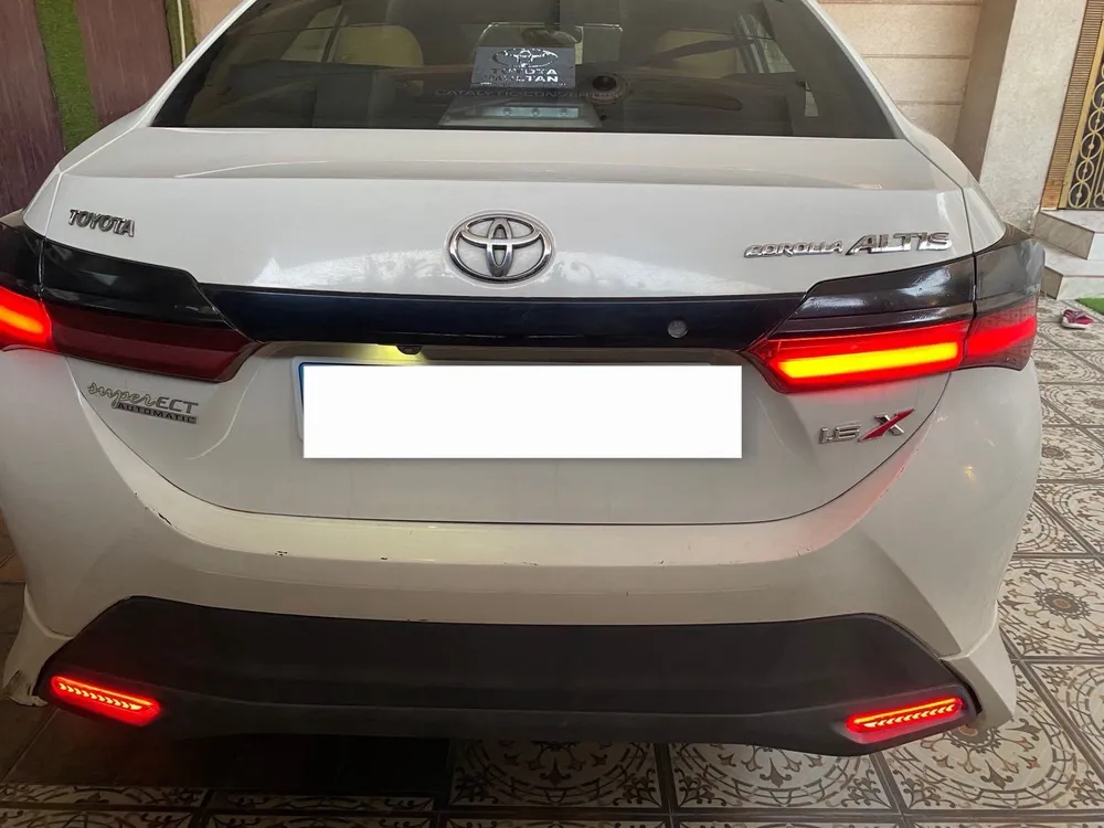 Toyota Corolla 2019 for Sale in Faisalabad Image-1