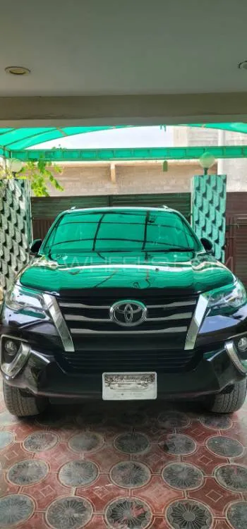 Toyota Fortuner 2020 for Sale in Karachi Image-1