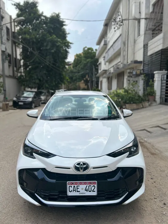 Toyota Yaris Sedan 2024 for Sale in Karachi Image-1
