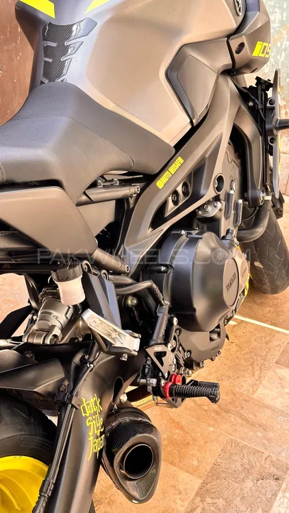 Yamaha MT-09 2018 for Sale Yamaha MT-09 2018 for Sale Image-11