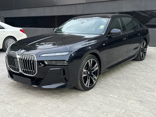 BMW 7 Series i7 xDrive60 M Sports 2022
