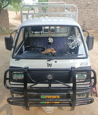Suzuki Ravi 2016