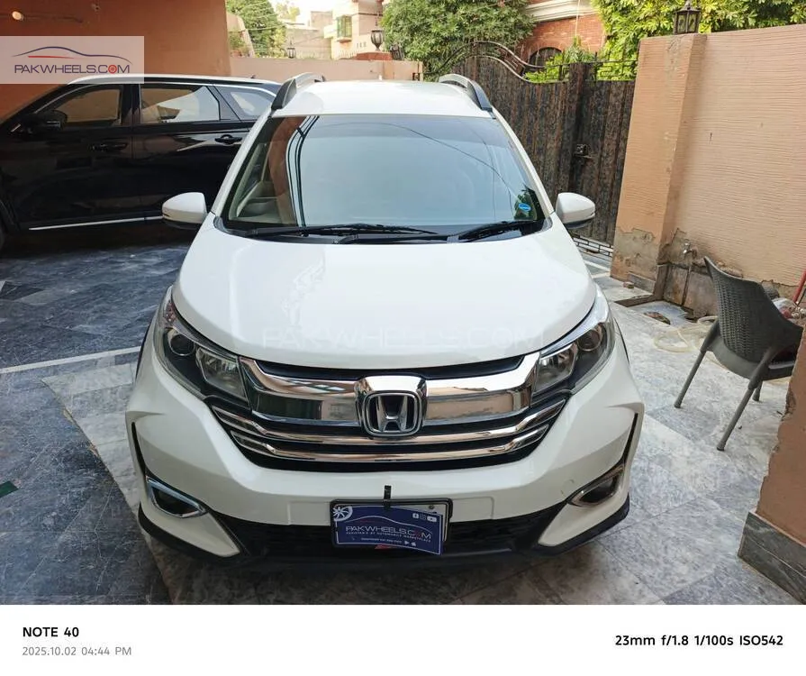 Honda BR-V 2019 for Sale in Lahore Image-1