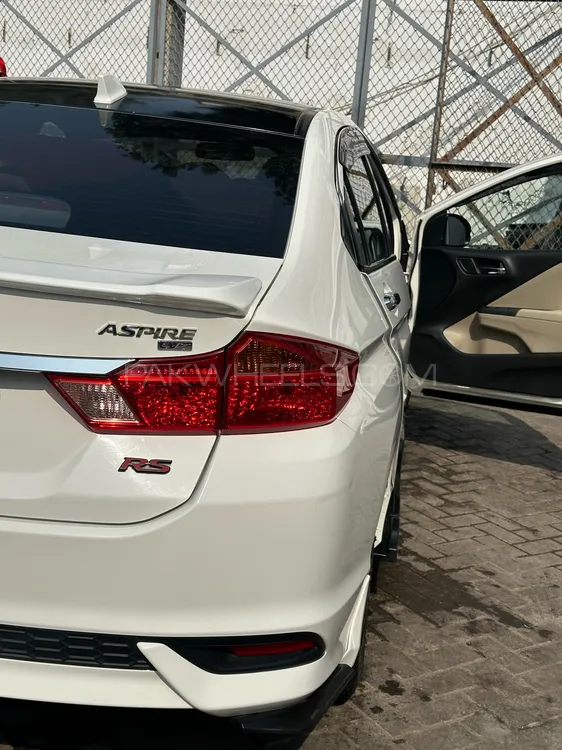 Honda City 2024 for Sale in Karachi Image-1