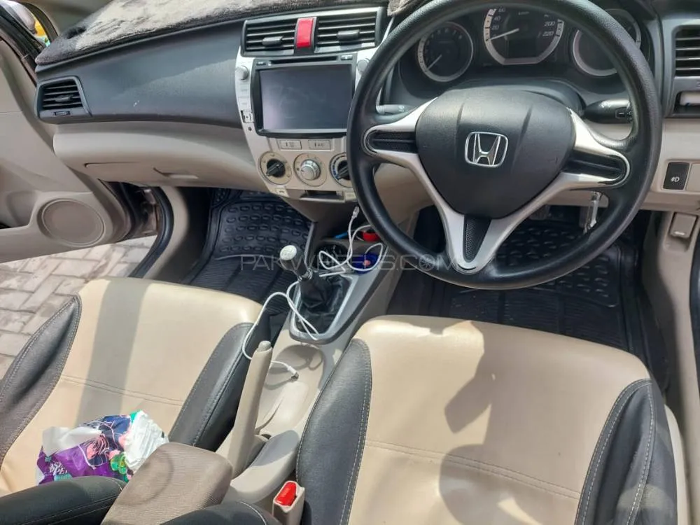 Honda City 2015 for Sale in Islamabad Image-1