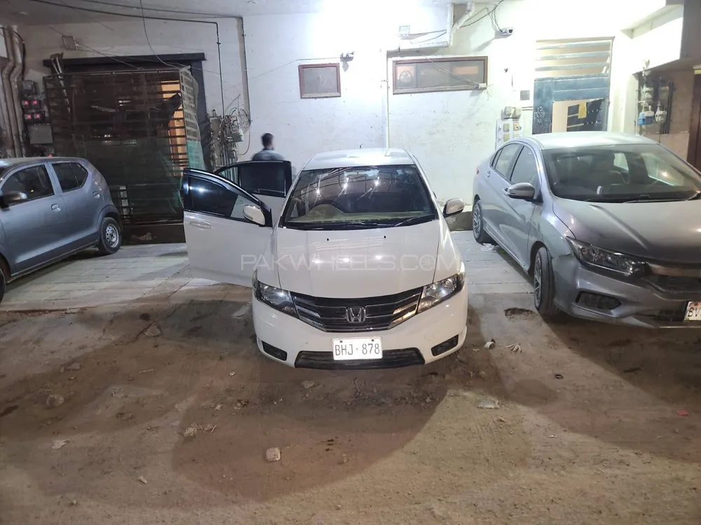 Honda City 2017 for Sale in Karachi Image-1