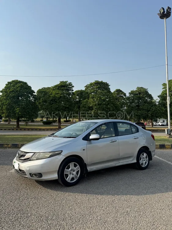 Honda City 2014 for Sale in Islamabad Image-1