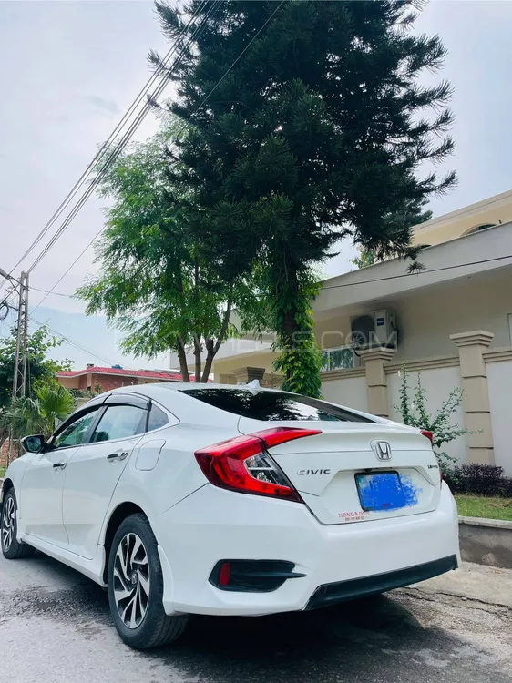 Honda Civic 2017 for Sale in Islamabad Image-1