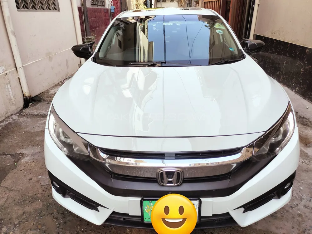 Honda Civic 2016 for Sale in Gujranwala Image-1