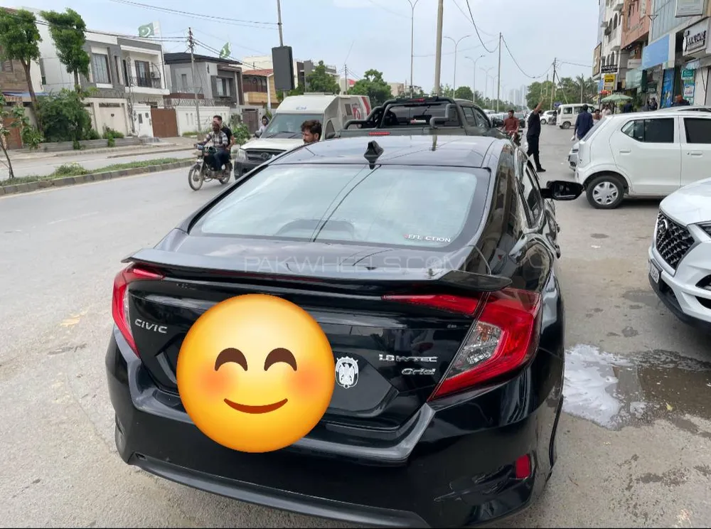 Honda Civic 2017 for Sale in Karachi Image-1
