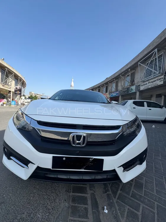 Honda Civic 2020 for Sale in Faisalabad Image-1