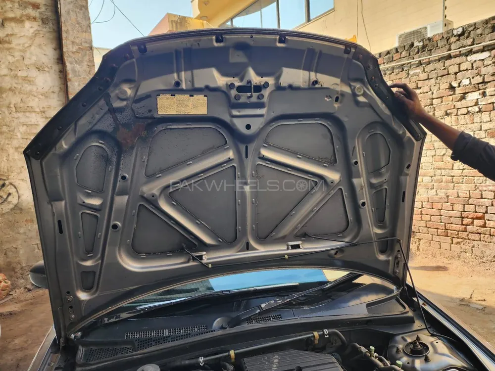 Honda Civic 2004 for Sale in Muridke Image-1