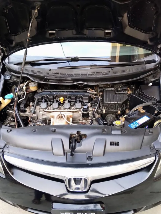 Honda Civic 2010 for Sale in Faisalabad Image-1